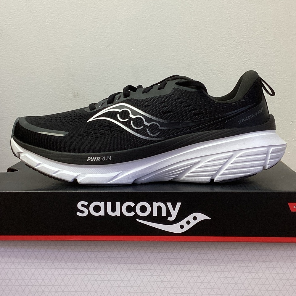 Men’s Saucony Guide 18